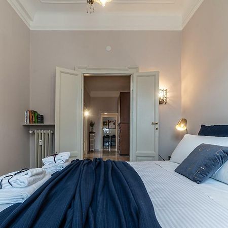 Joivy Sophisticated 3-Bed Flat With Desk Apartamento Milão Exterior foto