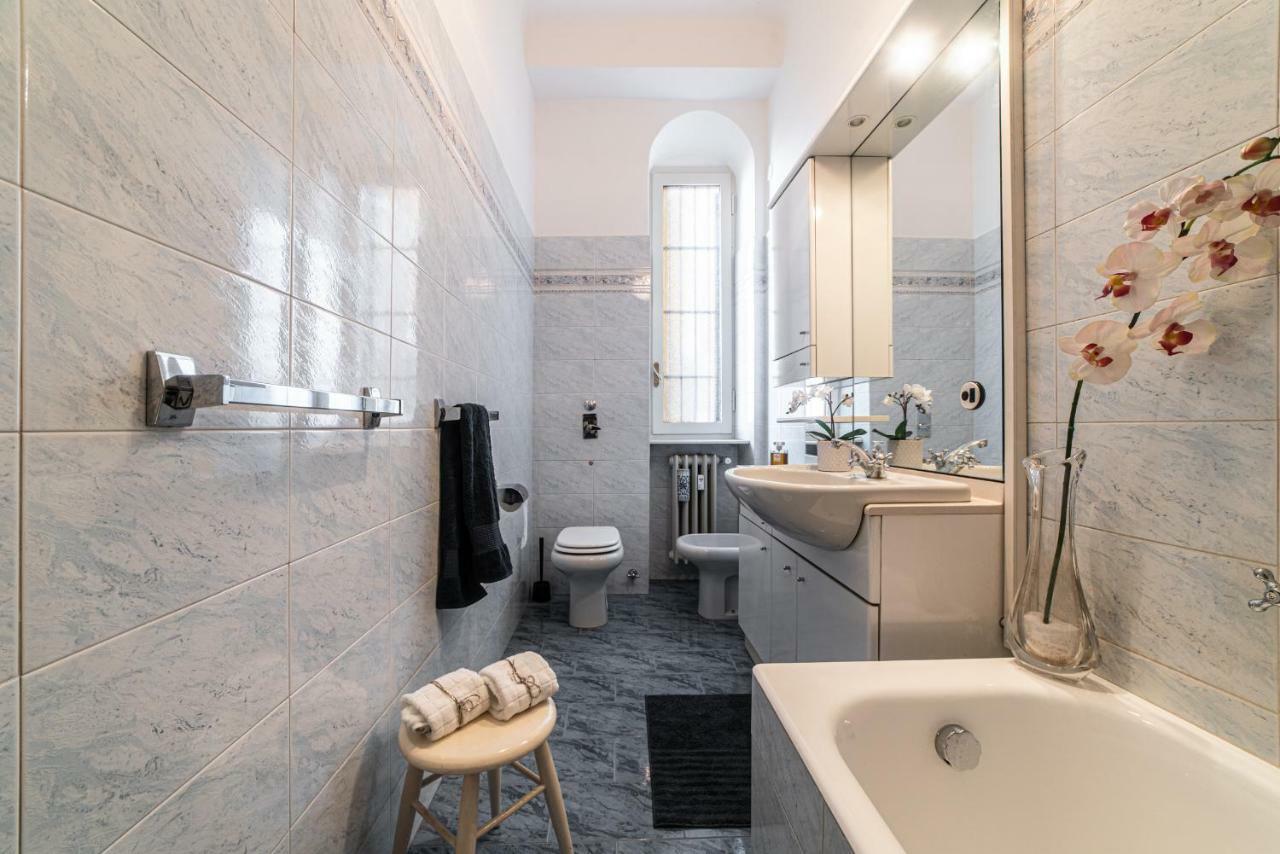 Joivy Sophisticated 3-Bed Flat With Desk Apartamento Milão Exterior foto