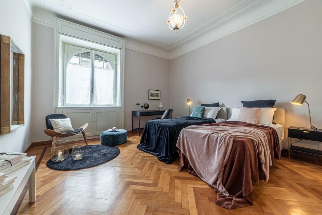 Joivy Sophisticated 3-Bed Flat With Desk Apartamento Milão Exterior foto